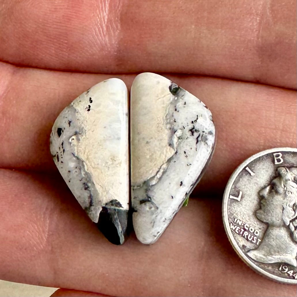 Natural White Buffalo 19 Carats