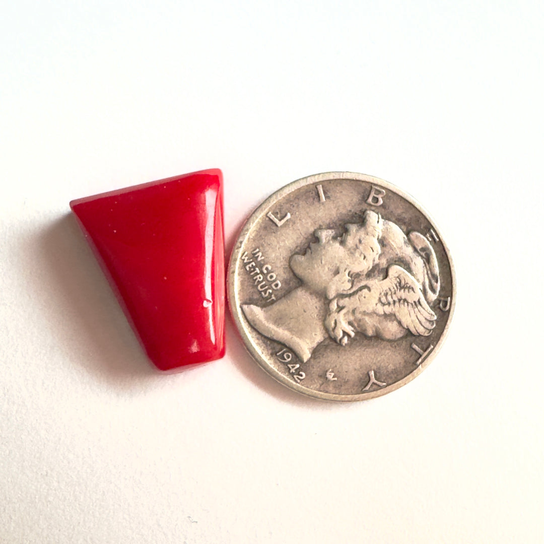 Rosarita cabochon 5.2 carats