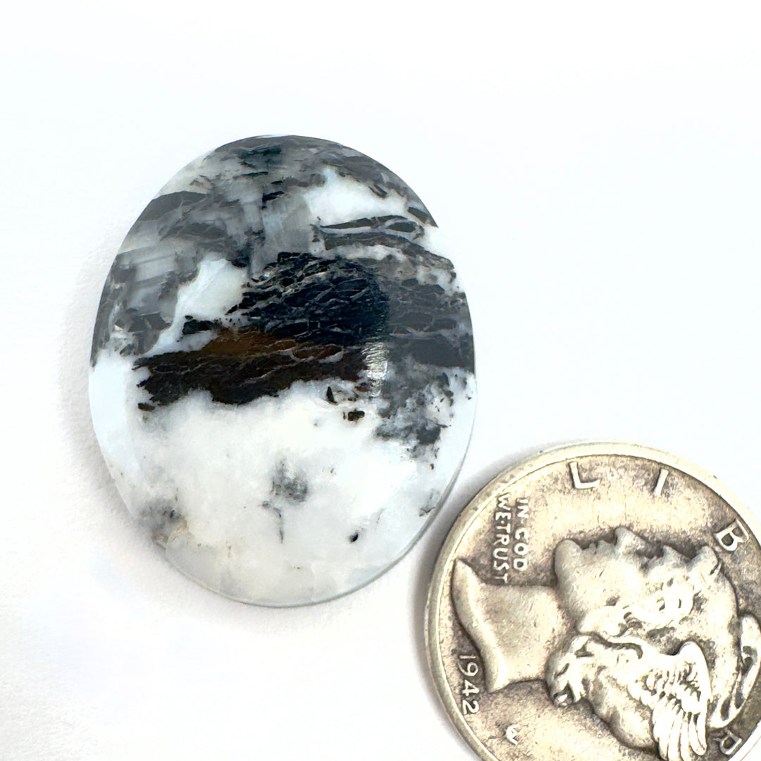 Natural White Buffalo 18.1 carats